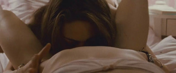 Natalie Portman & Mila Kunis - Black Swan_3